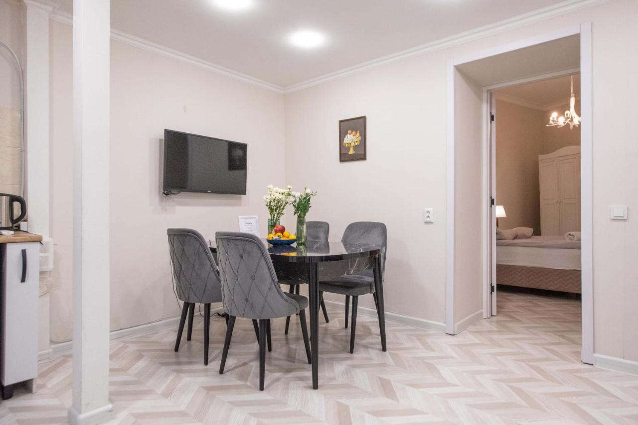 Old Town-Booking Apartment Tbilisi Exterior photo